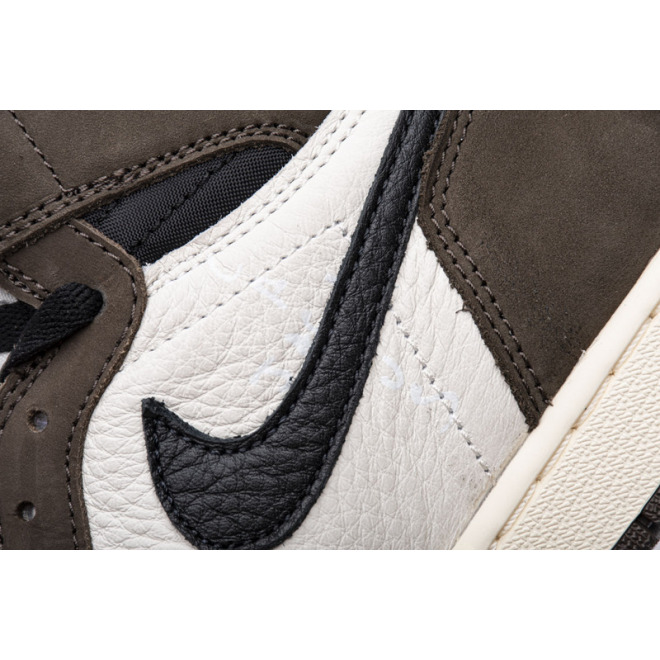 Jordan 1 Retro High Travis Scott (Top Quality)