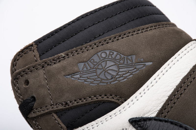 Jordan 1 Retro High Travis Scott (Top Quality)