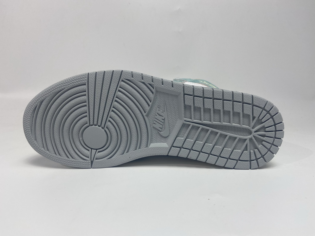 Jordan 1 Retro High Turbo Green (Mid Quality)