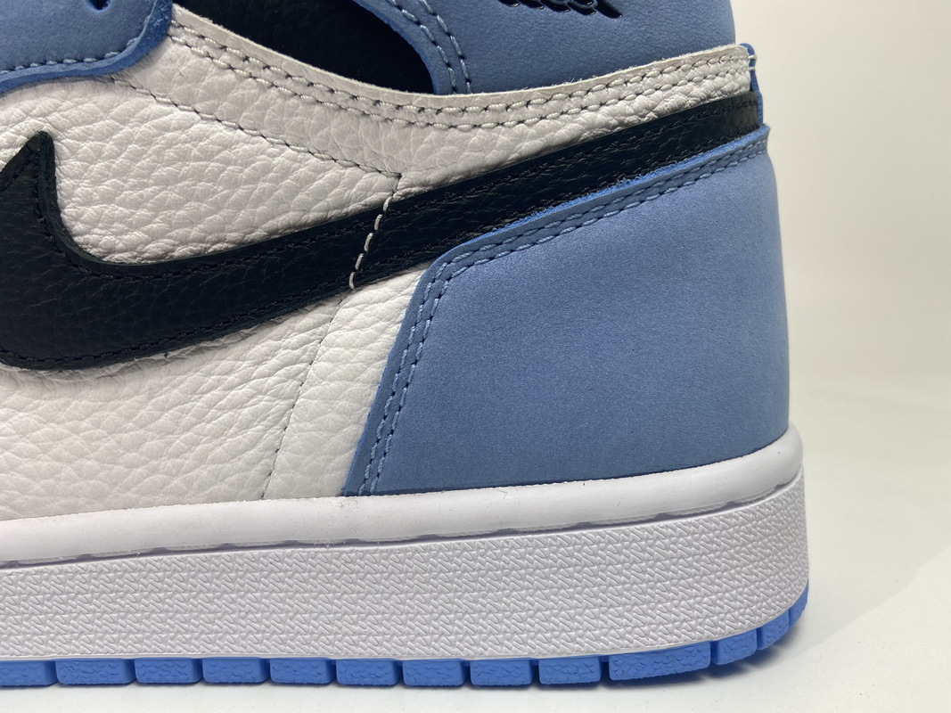 Jordan 1 Retro High White University Blue Black (Mid Quality)