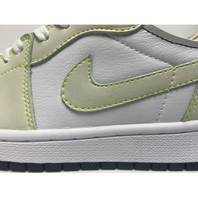 Jordan 1 Retro Low White Ghost Green Black (Cheap Sneakers)