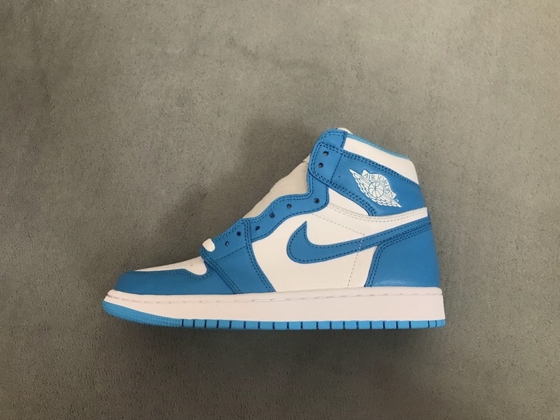 Jordan 1 Retro UNC (Top Quality)