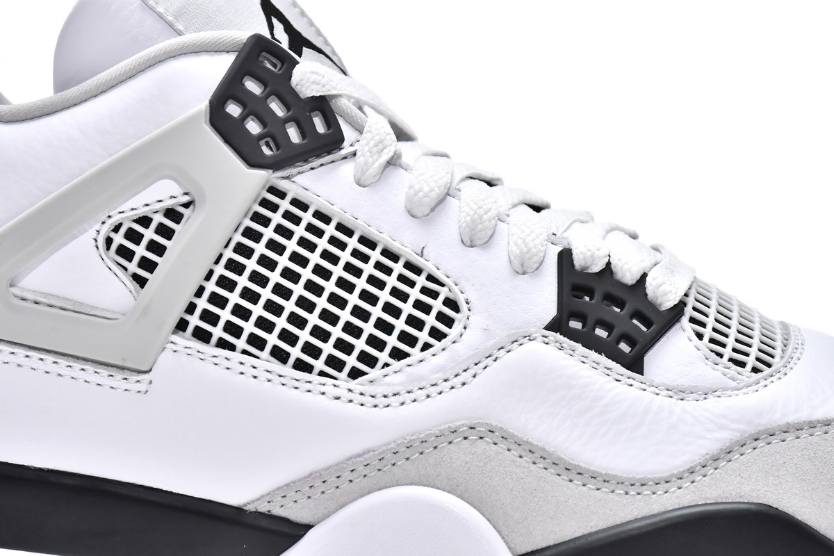 Jordan 4 Retro Military Black (Top Quality)