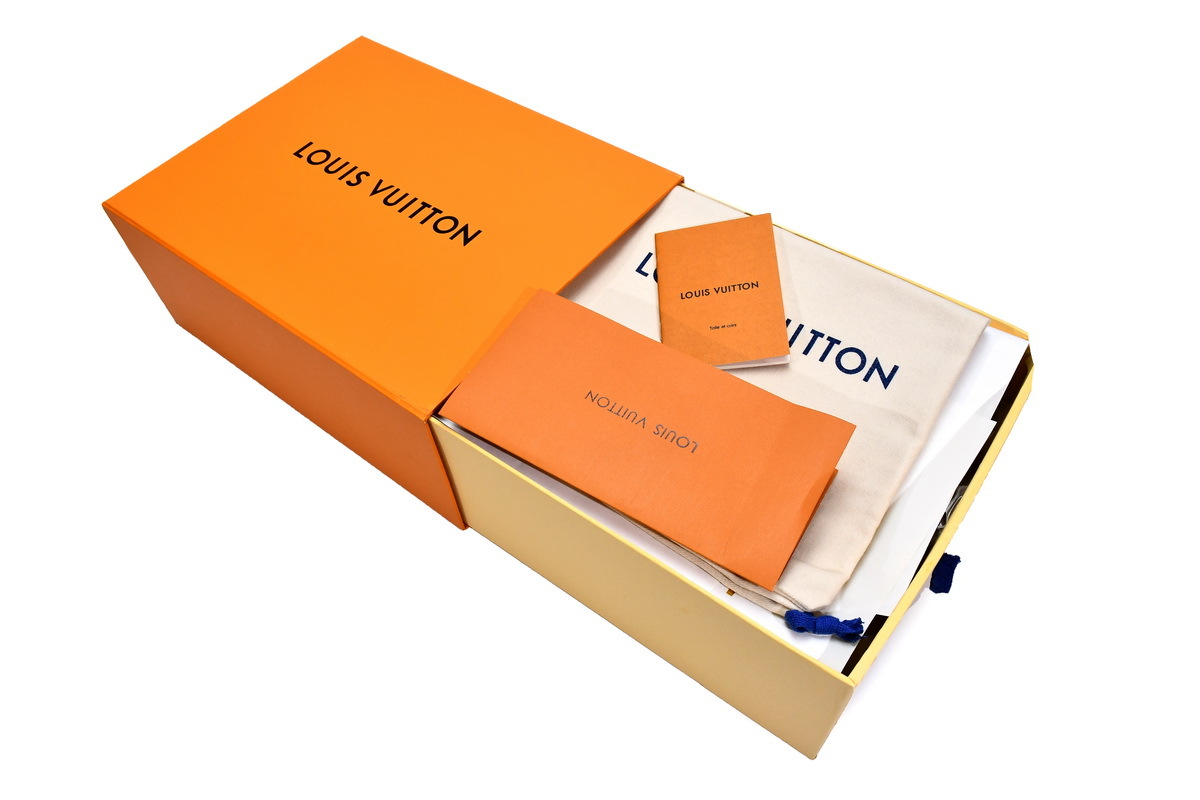 Louis Vuitton Trainer Green Mesh (Top Quality)