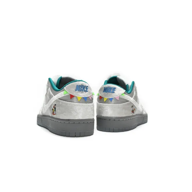 Nike Dunk Low Ice (W) (Mid Quality)