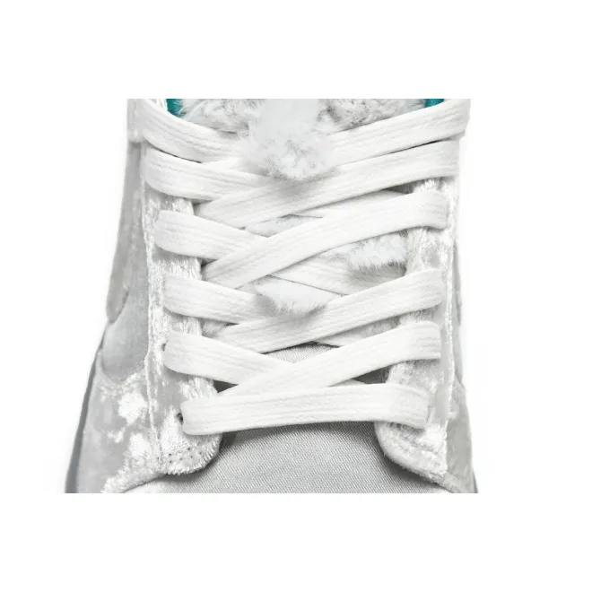 Nike Dunk Low Ice (W) (Mid Quality)