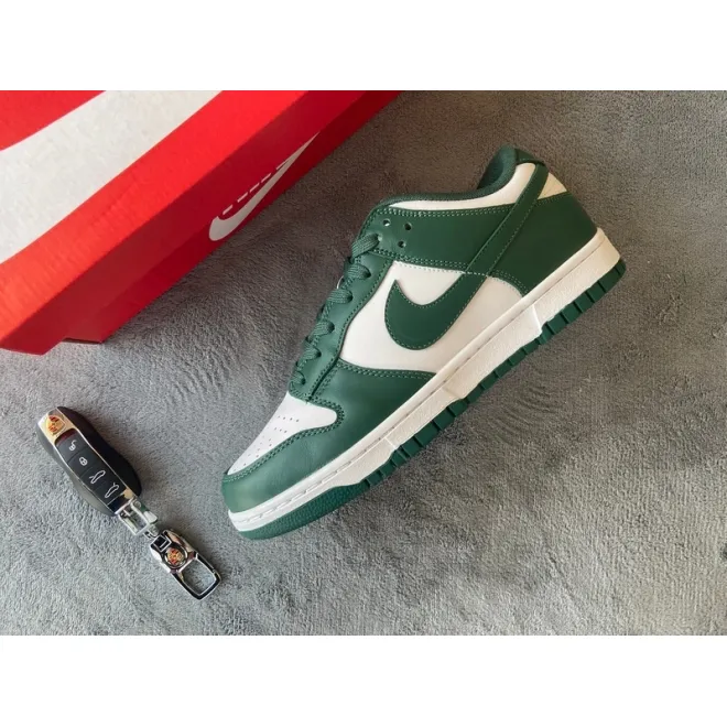 Nike Dunk Low Michigan State (Mid Quality)
