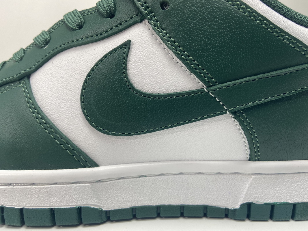 Nike Dunk Low Michigan State (Mid Quality)