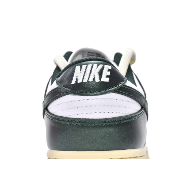 Nike Dunk Low Vintage Green (W) (Top Quality)