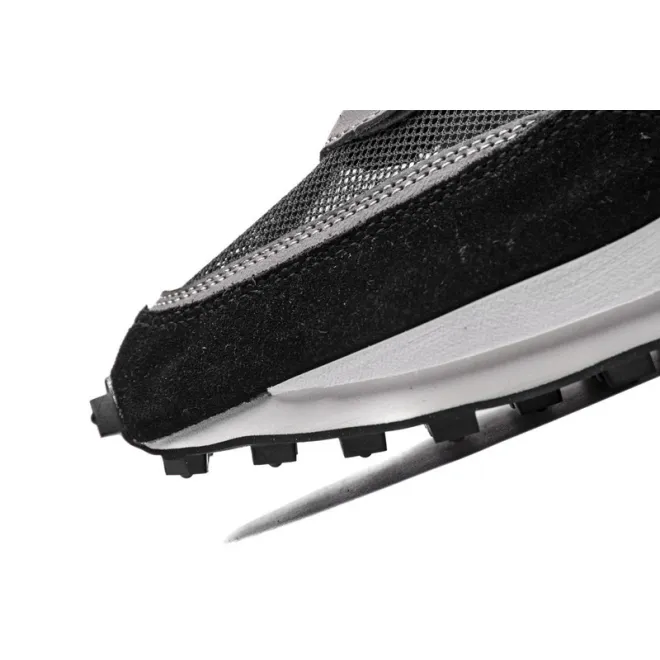 Nike LD Waffle sacai Black