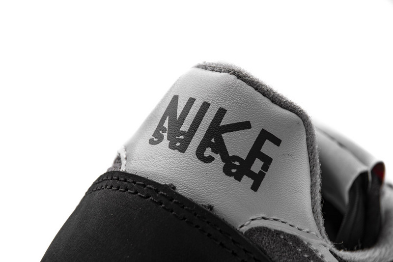 Nike LD Waffle sacai Black