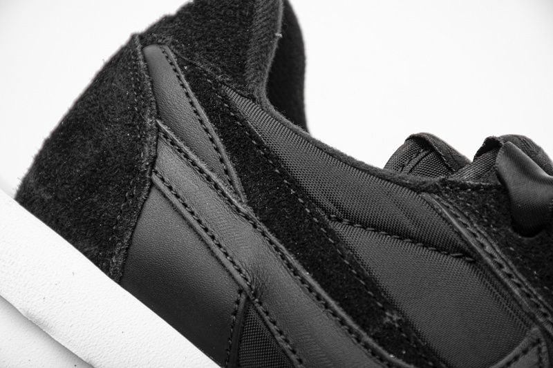 Nike LD Waffle sacai Black Nylon