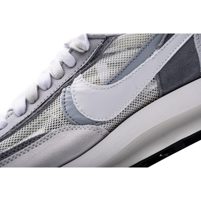 Nike LD Waffle sacai Summit White