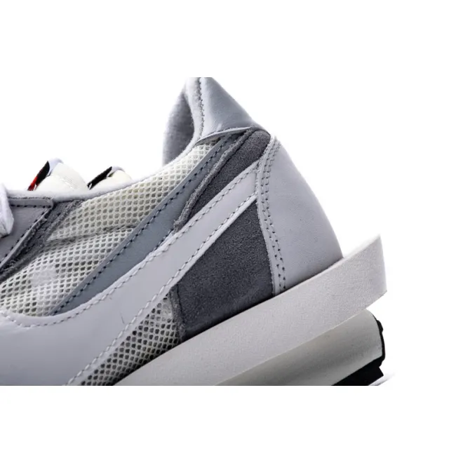 Nike LD Waffle sacai Summit White