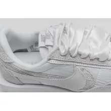 Nike LD Waffle sacai White Nylon