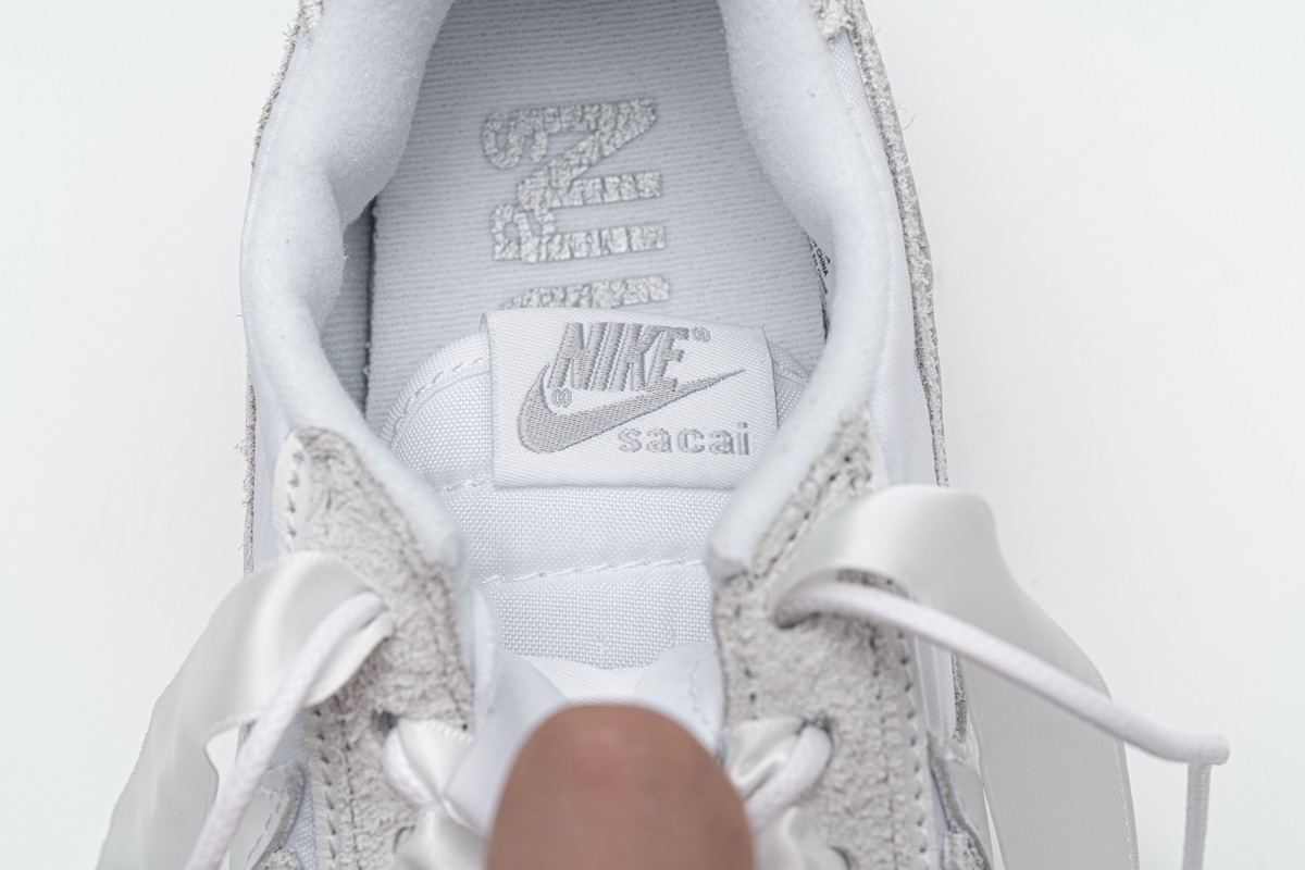 Nike LD Waffle sacai White Nylon