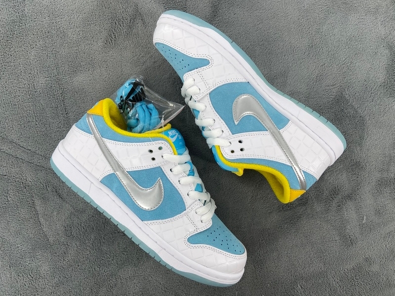 Nike SB Dunk Low FTC Lagoon Pulse (Special Box) (Mid Quality)