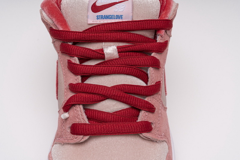 Nike SB Dunk Low StrangeLove Skateboards (Special Box) (Mid Quality)