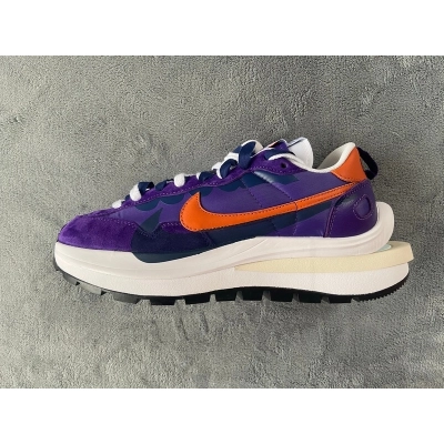 Nike Vaporwaffle sacai Dark Iris