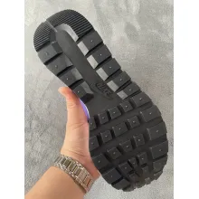 Nike Vaporwaffle sacai Dark Iris