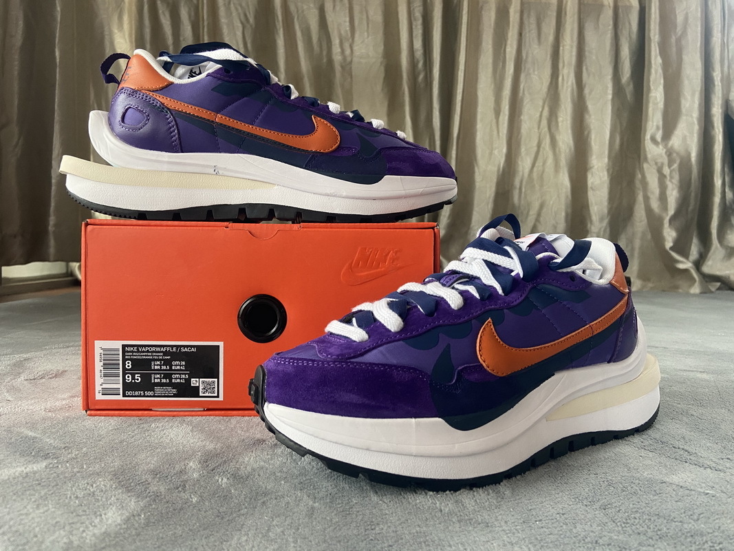 Nike Vaporwaffle sacai Dark Iris