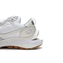 Nike Vaporwaffle sacai Sail Gum