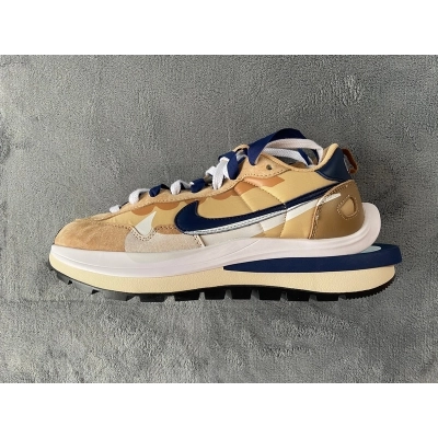 Nike Vaporwaffle sacai Sesame Blue Void