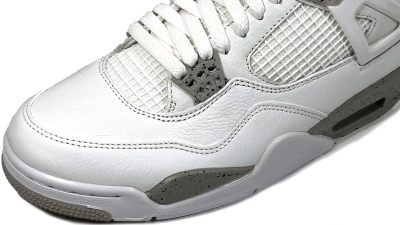Jordan 4 Retro White Oreo (2021)