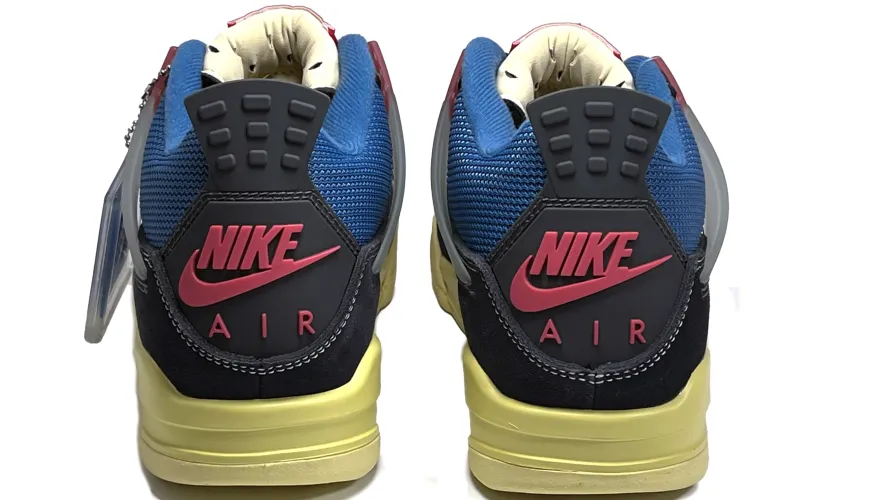 Jordan 4 Retro Union Off Noir