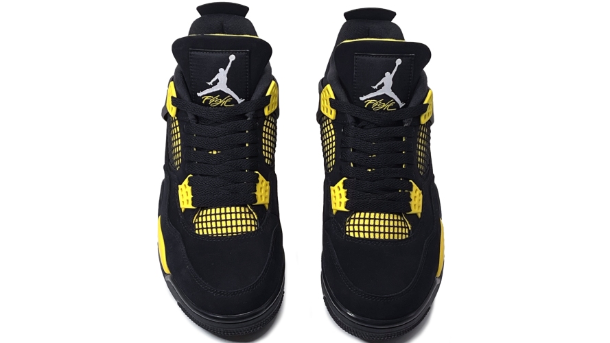 Jordan 4 Retro Thunder (2023)