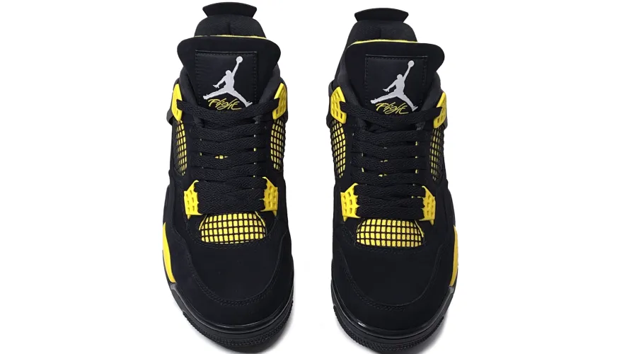Jordan 4 Retro Thunder (2023)