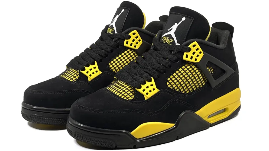 Jordan 4 Retro Thunder (2023)