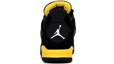 Jordan 4 Retro Thunder (2023)