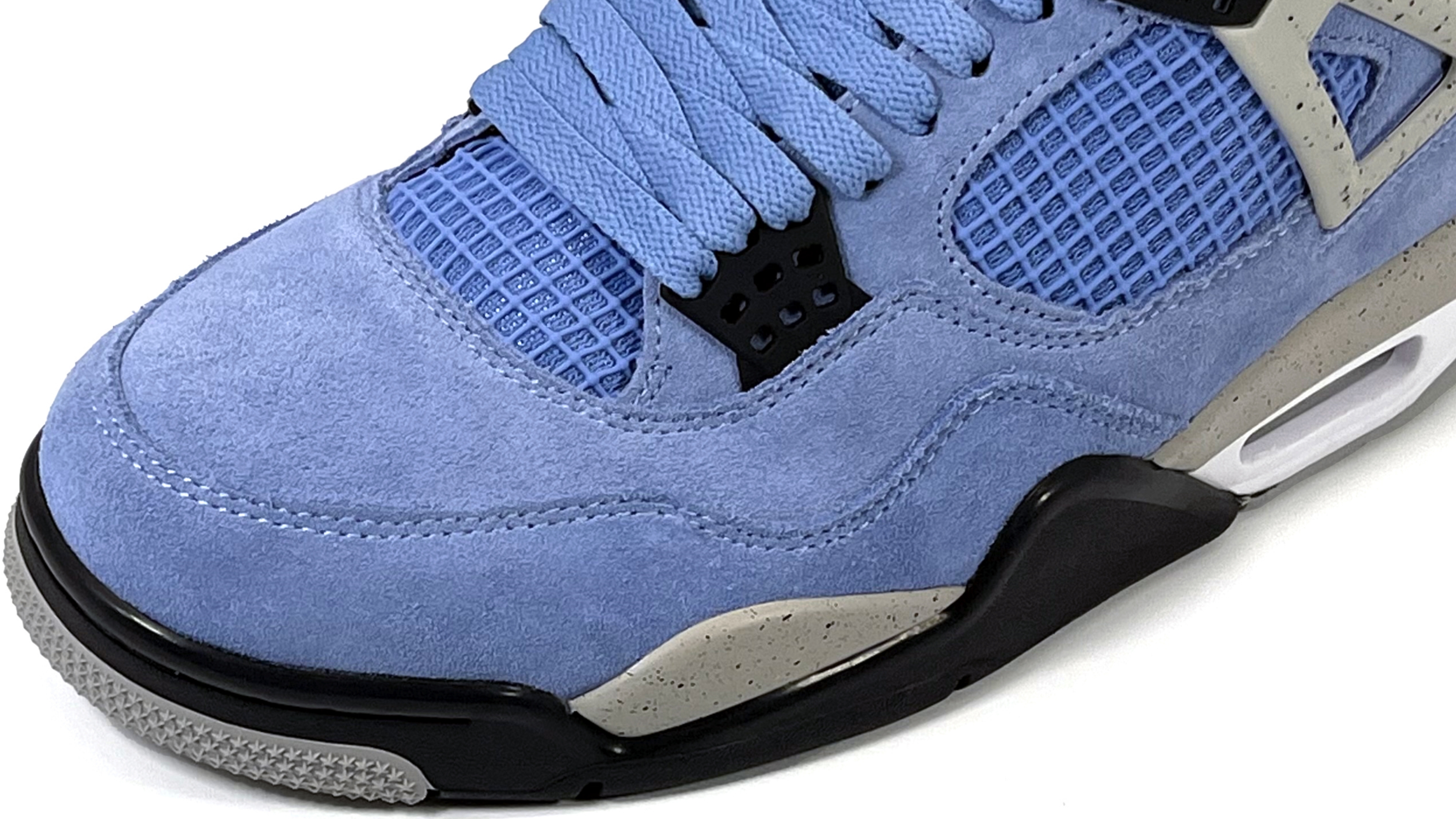 Jordan 4 Retro University Blue