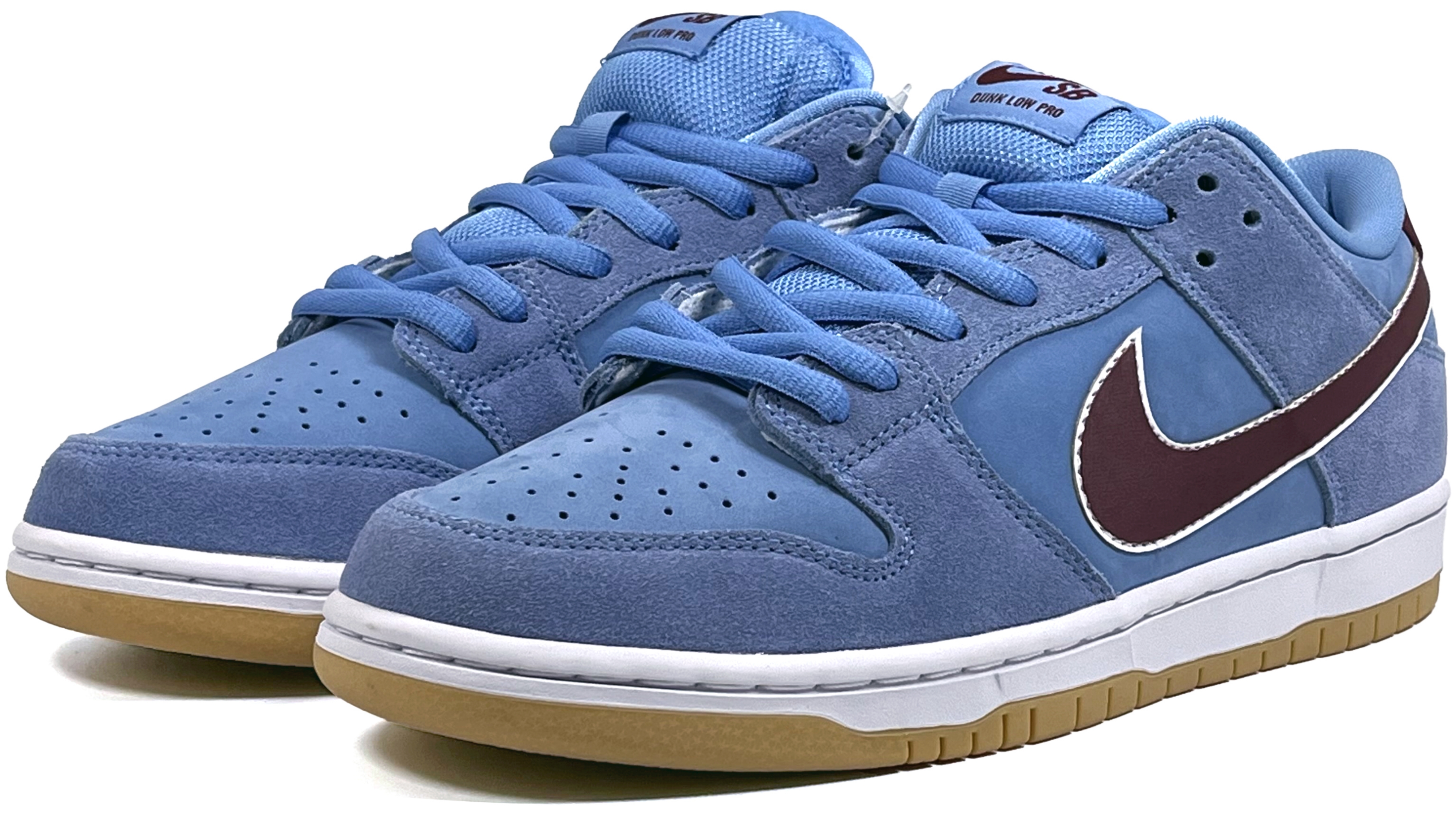Nike SB Dunk Low Philadelphia Phillies