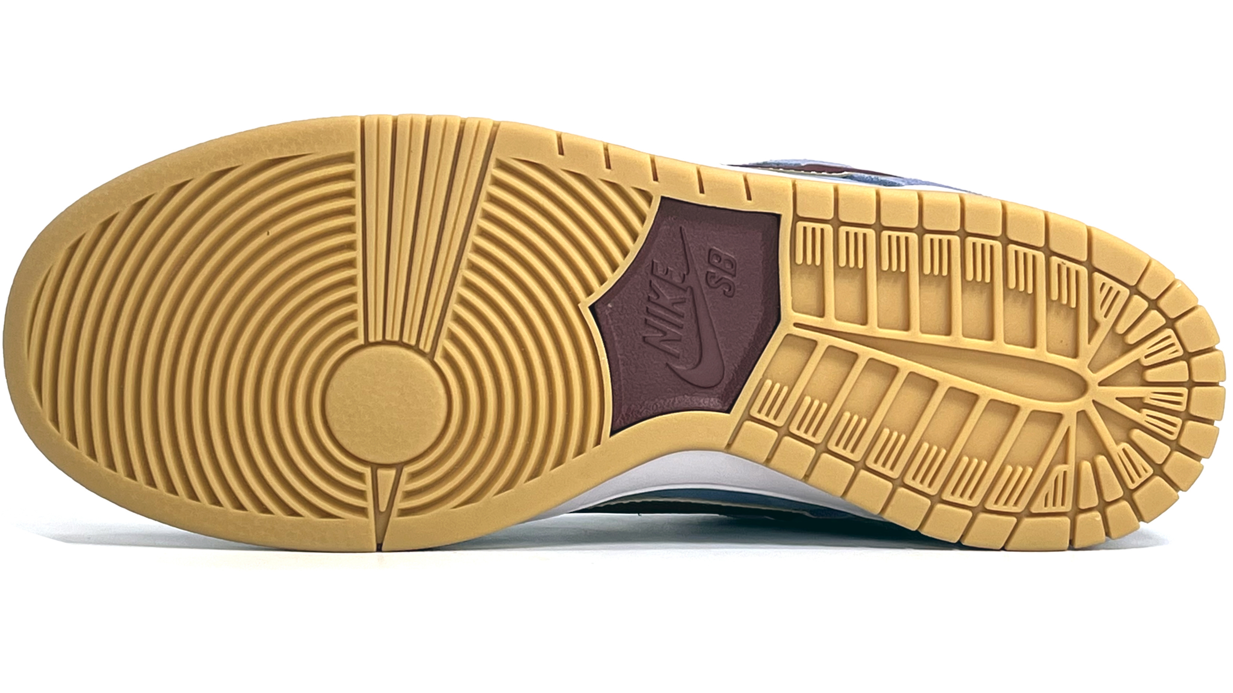 Nike SB Dunk Low Philadelphia Phillies