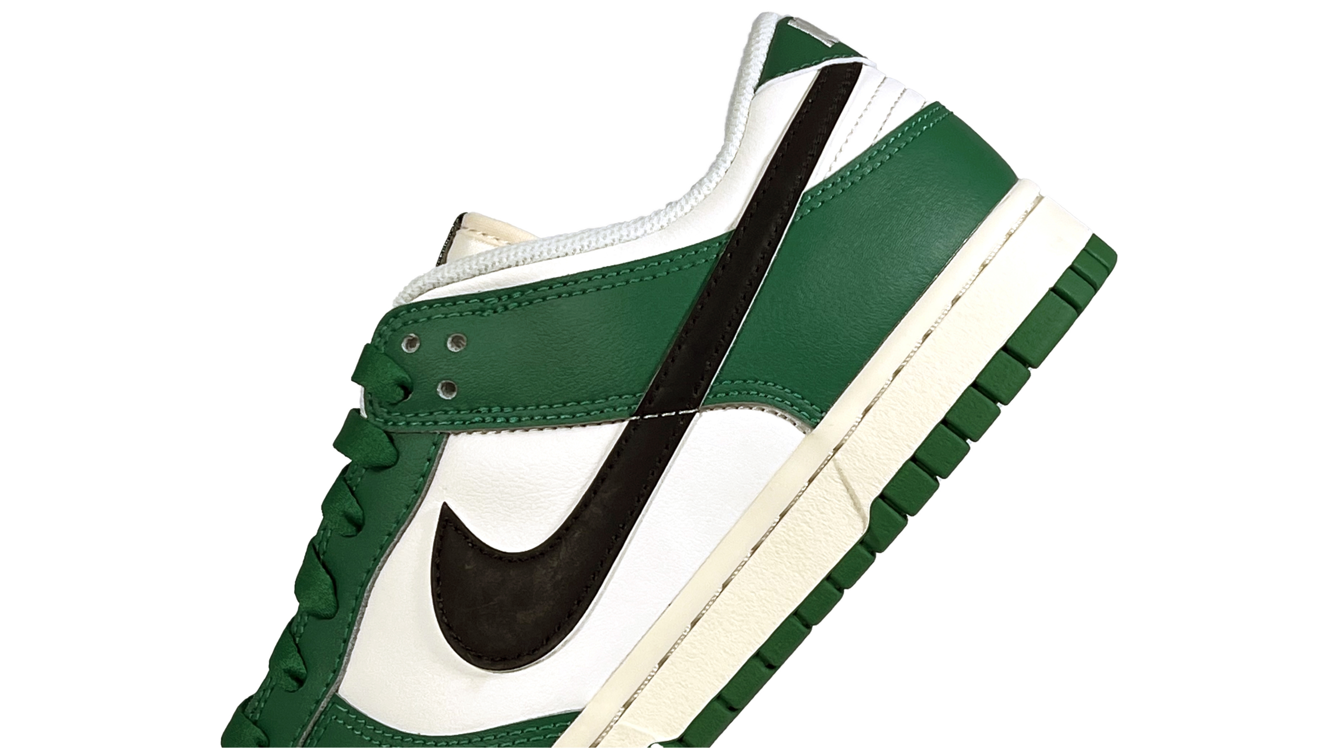 Nike Dunk Low SE Lottery Pack Malachite Green