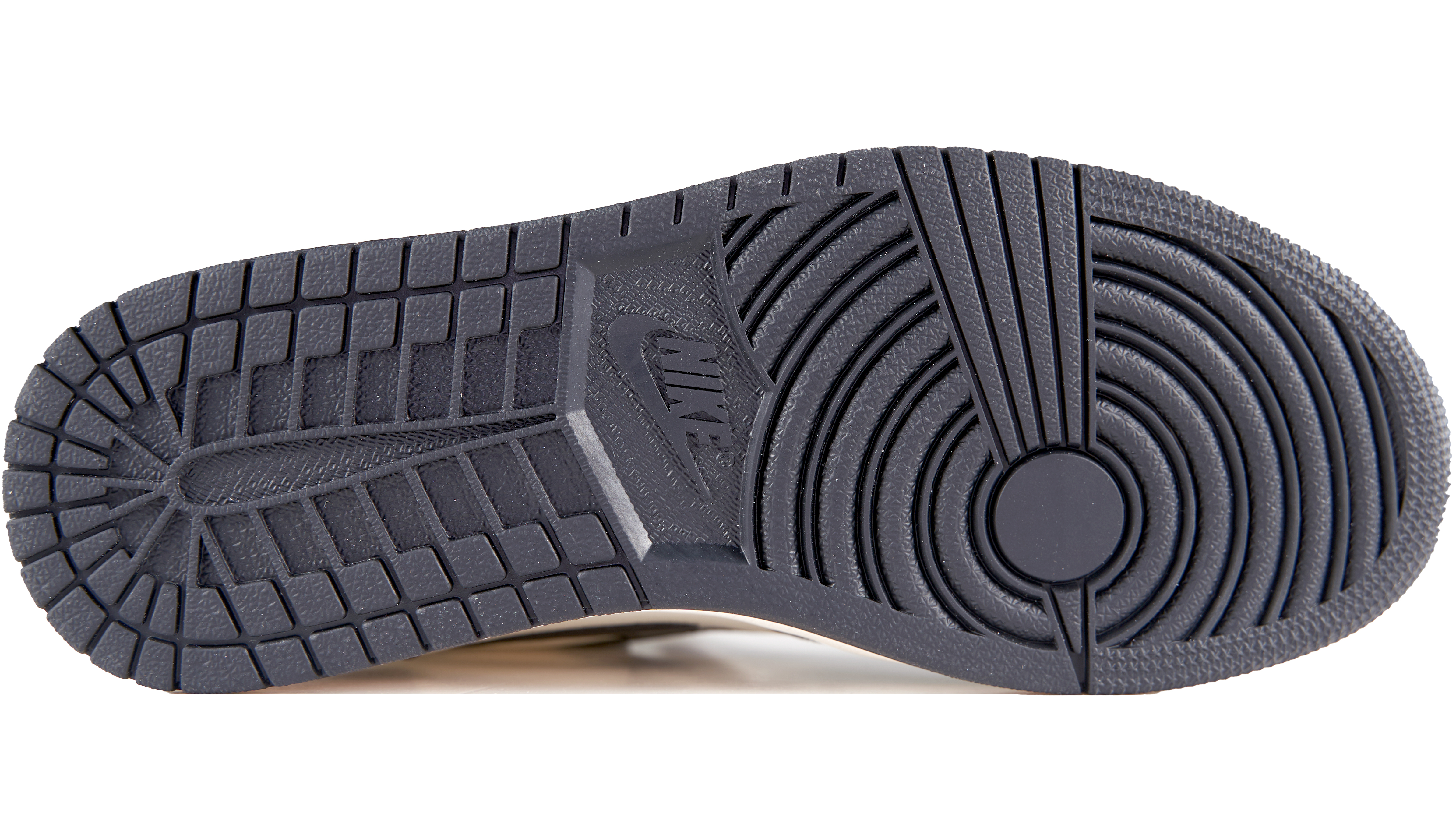 Jordan 1 Retro High  Dark Mocha