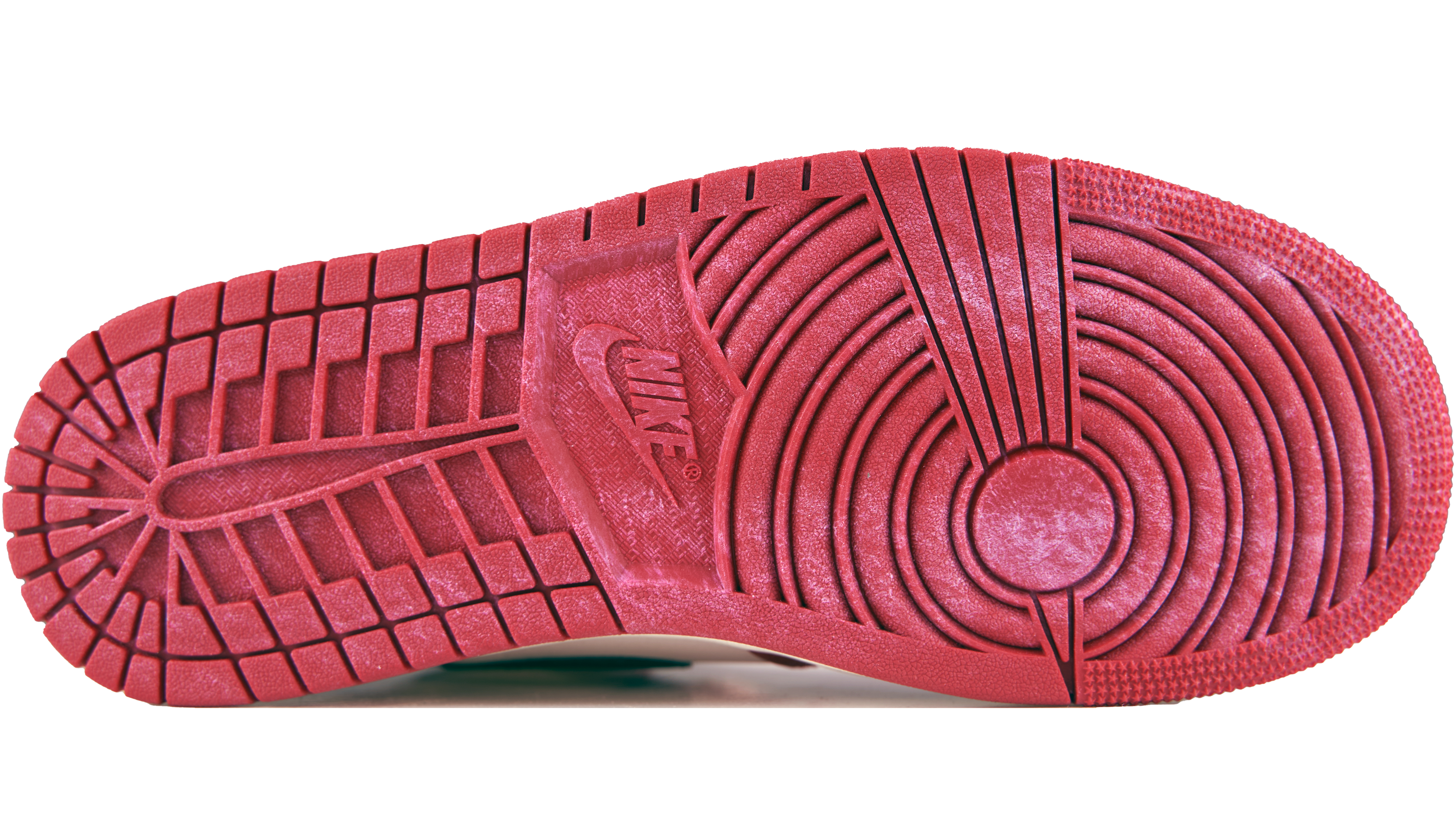 Jordan 1 Retro High OG Chicago Lost and Found