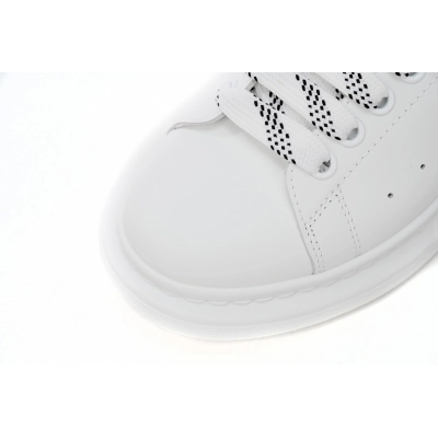 Replica Alexander McQueen Sneaker Stone Pattern 02