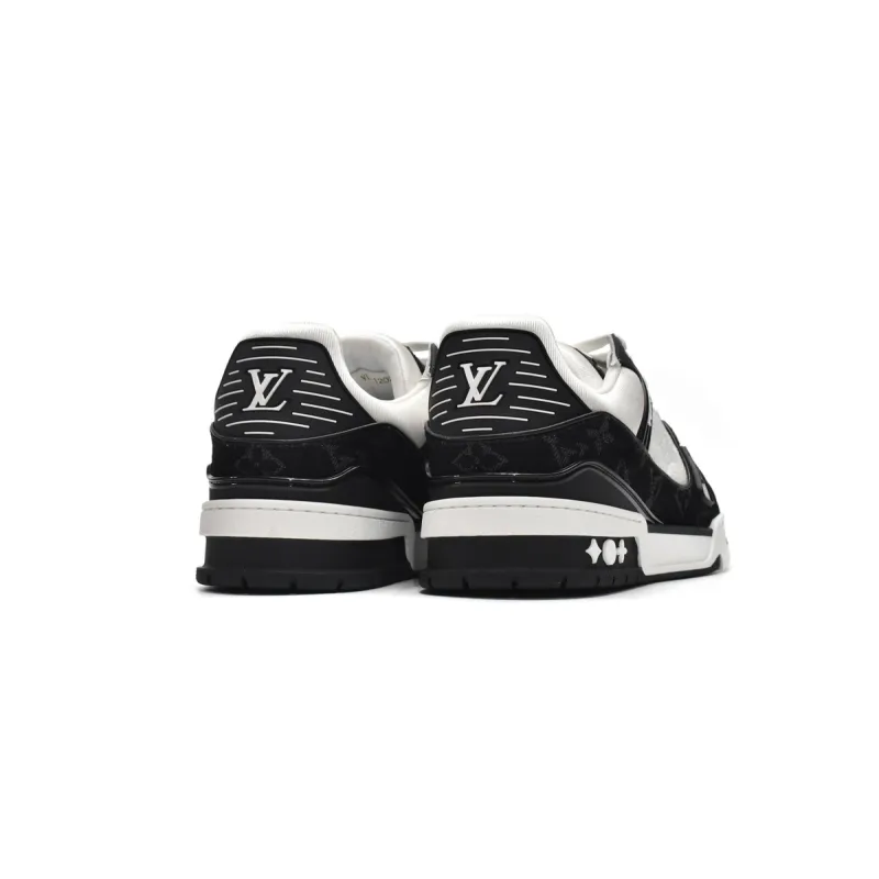 Replica Louis Vuitton Trainer Black And White Cloth Cover,VL1202