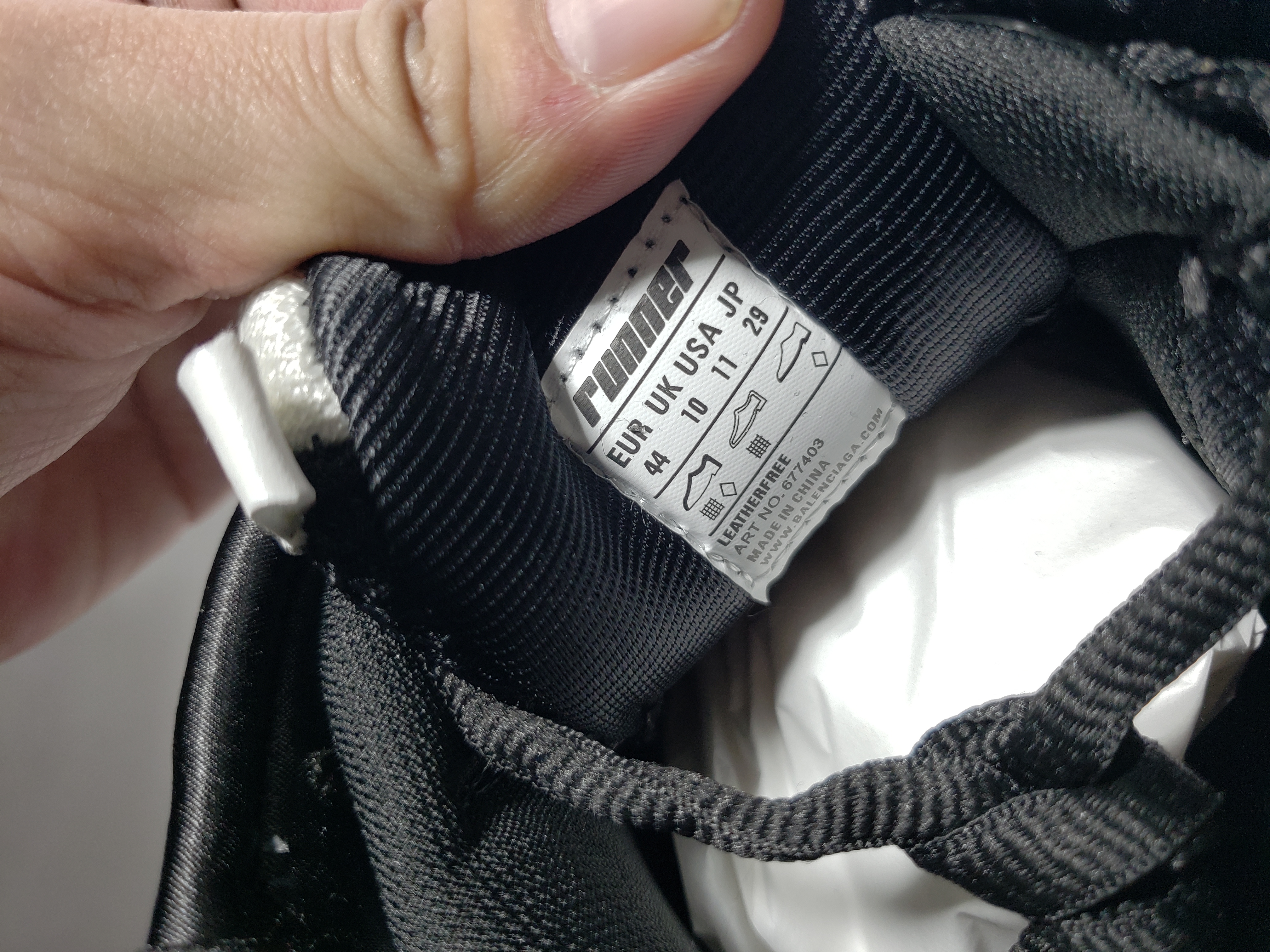 PKGoden Balenciaga Runner Black White