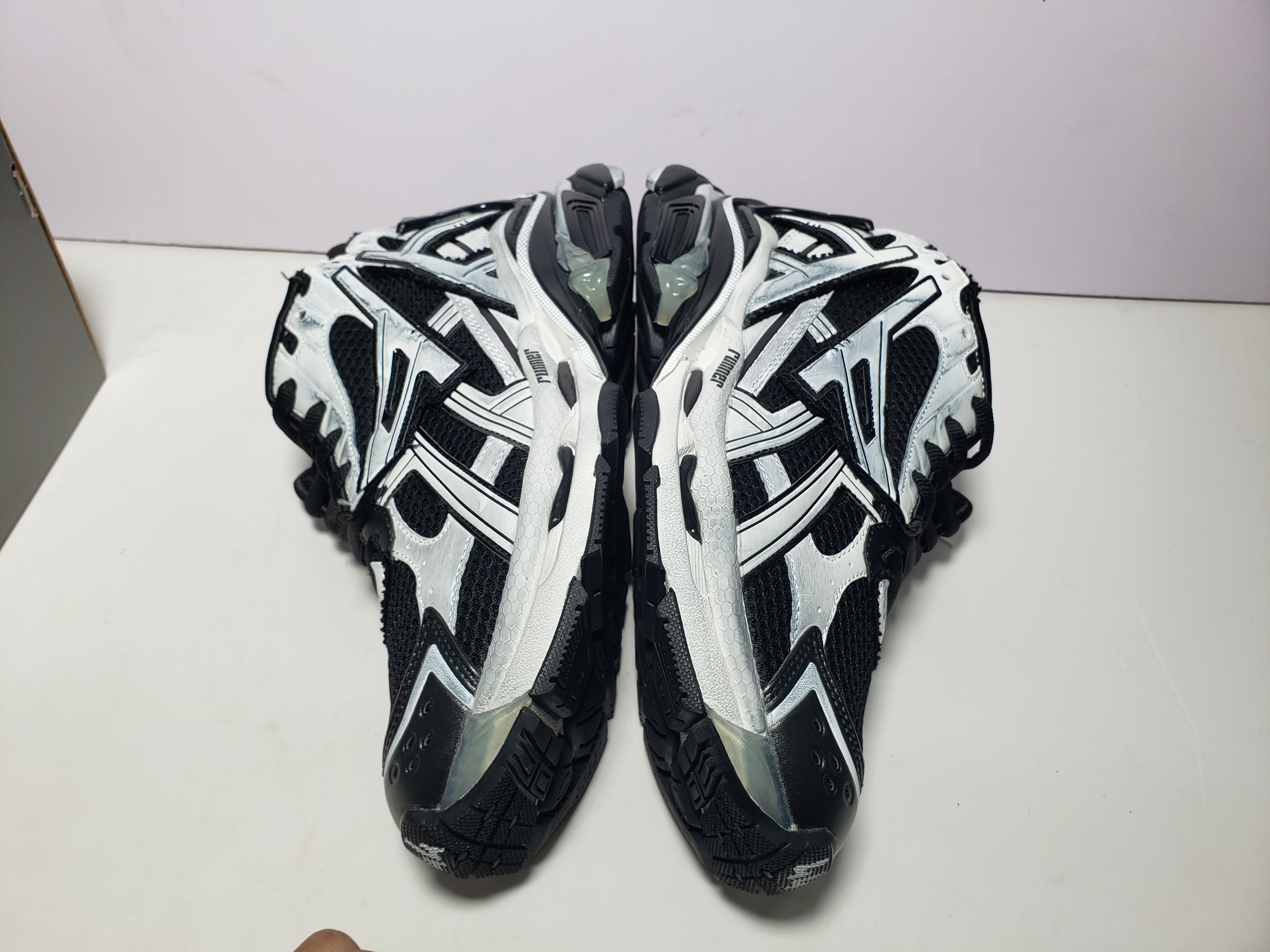 PKGoden Balenciaga Runner Black White