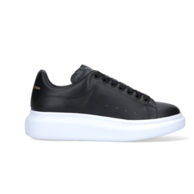 Replica Alexander McQueen Sneaker Black on white 01