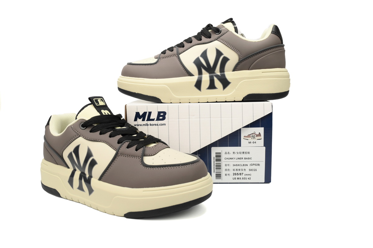 Replica Giày MLB Chunky Liner Basic New York Yankees Brow 3ASXGLB3N-50CGS