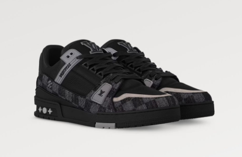 Replica Louis Vuitton Trainer Black White