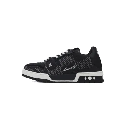 LOUIS VUITTON Trainer Black 01