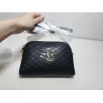 Gaby zipped pouch in quilted lambskin