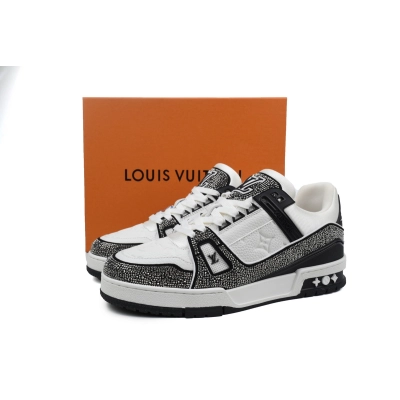 PKGoden LOUIS VUITTON Trainer Black White diamond 02