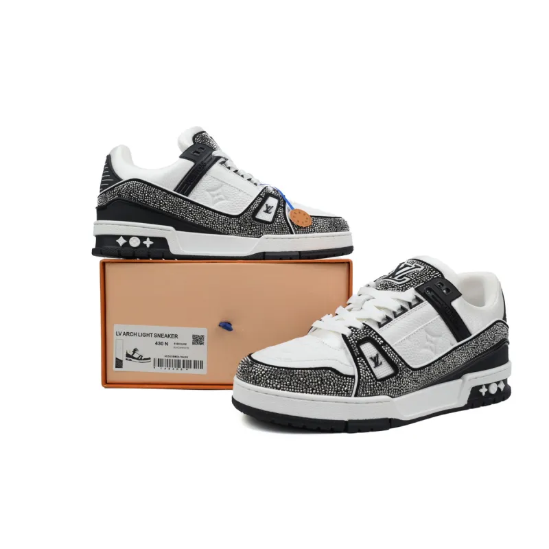 PKGoden LOUIS VUITTON Trainer Black White diamond